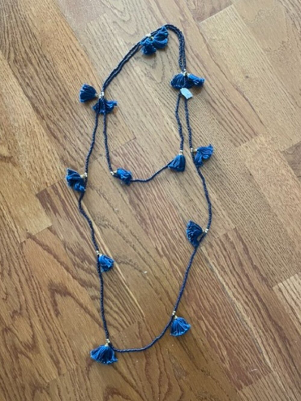 BEADED TASSEL NECKLACE